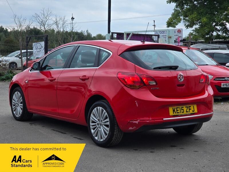 Used Vauxhall Astra 2015 for sale - 76071988: Photo 6