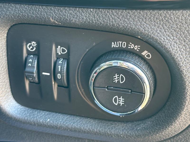 Used Vauxhall Astra 2017 for sale - 78034750: Photo 17