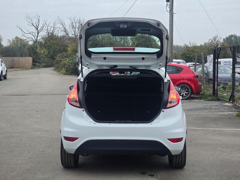 Used Ford Fiesta 2013 for sale - 76295077: Photo 12
