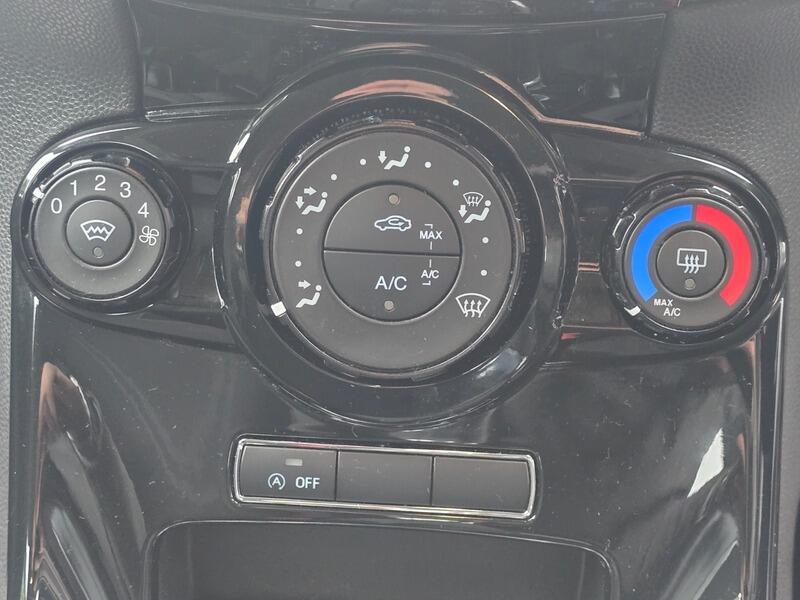 Used Ford Fiesta 2013 for sale - 76295077: Photo 27