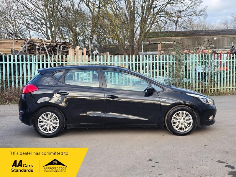 Used Kia Ceed 2014 for sale - 78127300: Photo 9