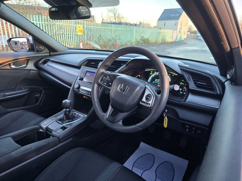 Used Honda Civic 2017 for sale - 77156399: Photo 13