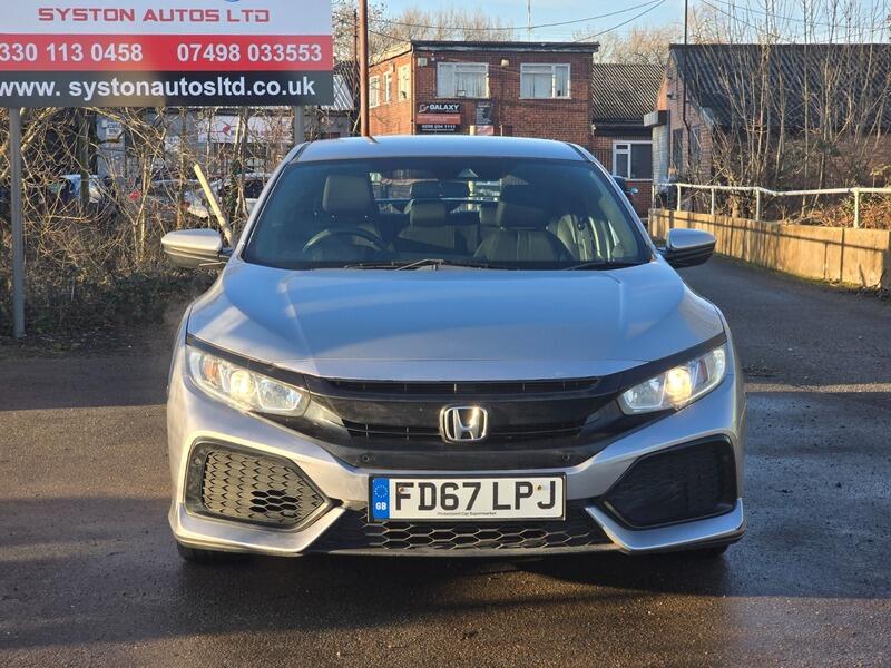Used Honda Civic 2017 for sale - 77156399: Photo 2