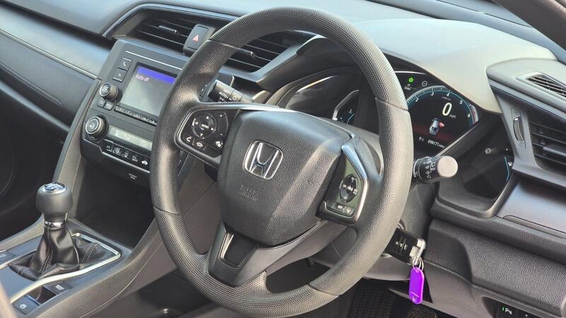 Used Honda Civic 2017 for sale - 77156399: Photo 36