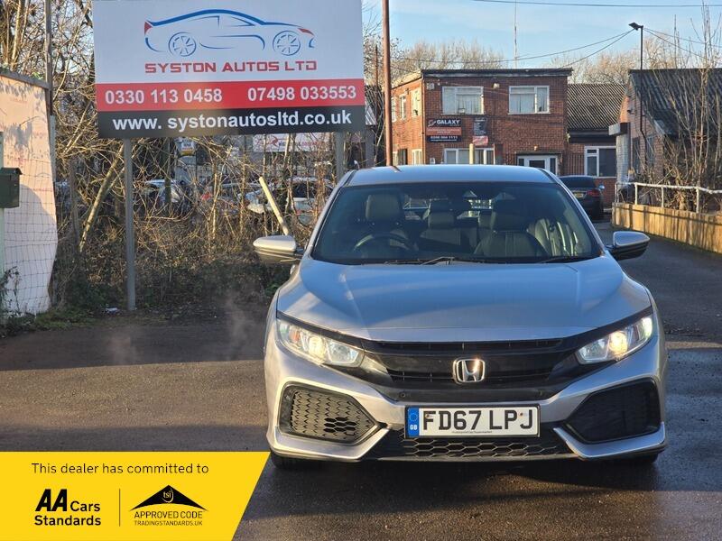 Used Honda Civic 2017 for sale - 77156399: Photo 4