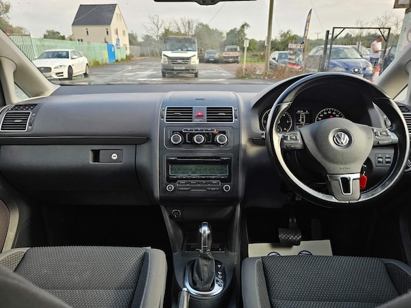 Used Volkswagen Touran 2011 for sale - 74965836: Photo 9
