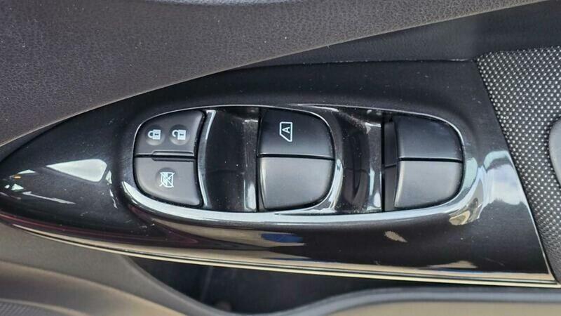 Used Nissan Juke 2014 for sale - 77633426: Photo 35