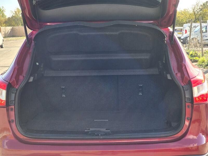 Used Nissan Qashqai for sale - 77738693: Photo 13