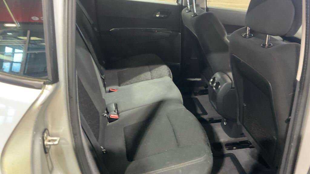 Used Peugeot 3008 2016 for sale - 77549602: Photo 9