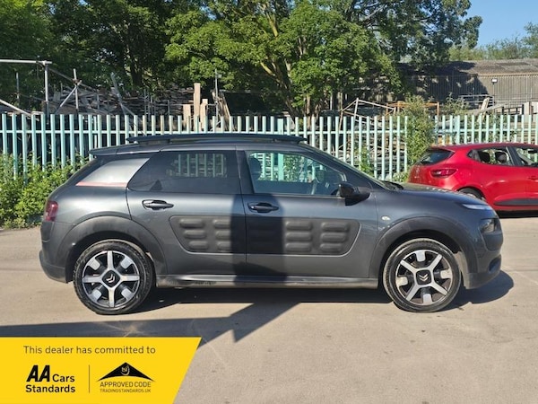 Used Citroen C4 Cactus 2017 for sale - 74679739: Photo 13