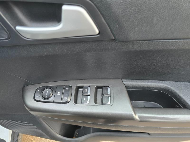 Used Kia Sportage 2016 for sale - 76990270: Photo 17