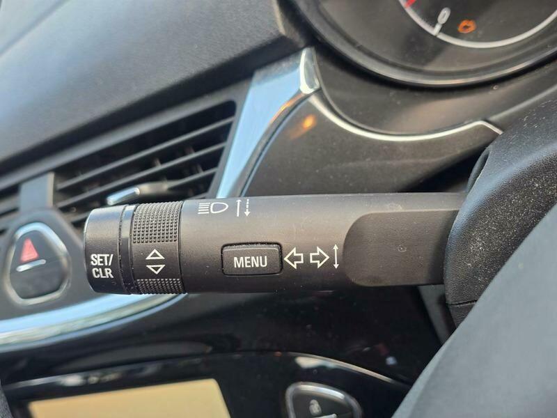 Used Vauxhall Corsa 2015 for sale - 77612711: Photo 27