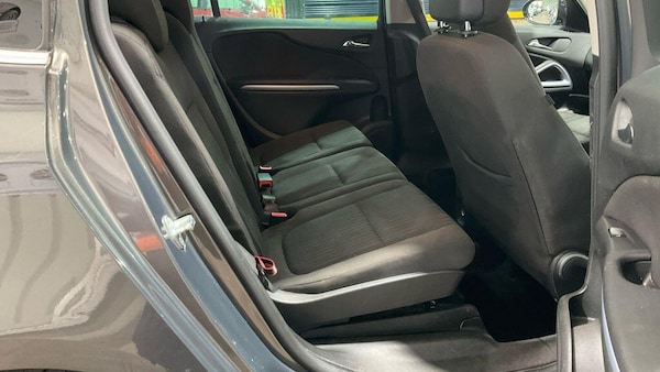 Used Vauxhall Zafira Tourer 2015 for sale - 76283930: Photo 10