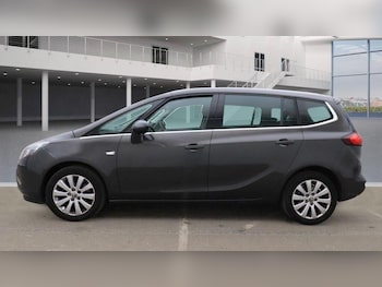 Used Vauxhall Zafira Tourer 2015 for sale - 76283930: Photo 4