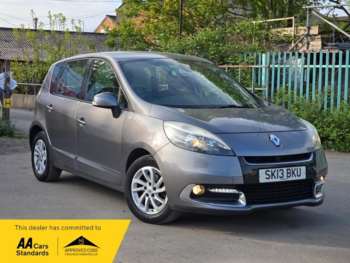 2013 (13) - 1.5 dCi Dynamique TomTom 5dr