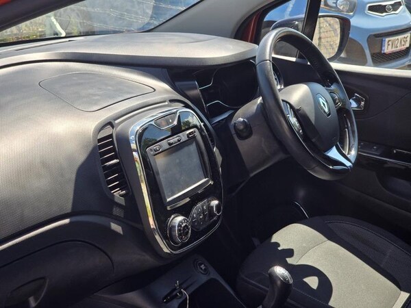 Used Renault Captur 2015 for sale - 75090333: Photo 31
