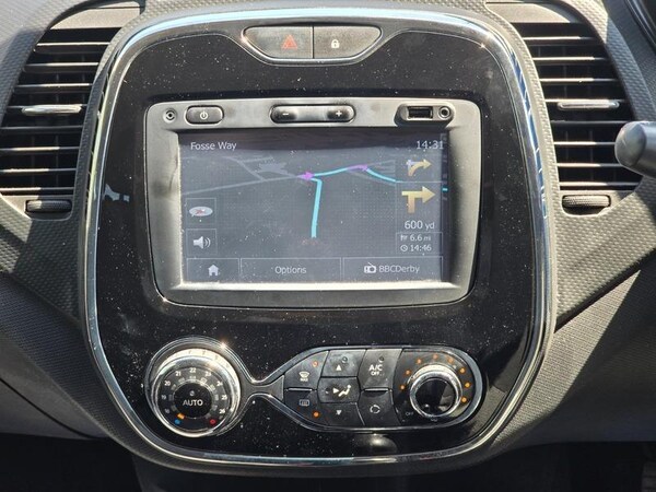 Used Renault Captur 2015 for sale - 75090333: Photo 39