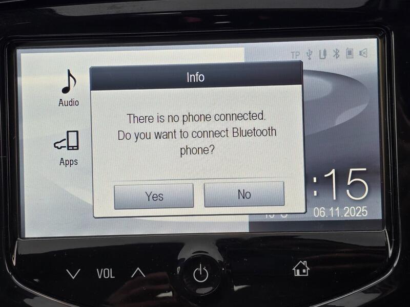 Used Vauxhall ADAM 2015 for sale - 76992461: Photo 35