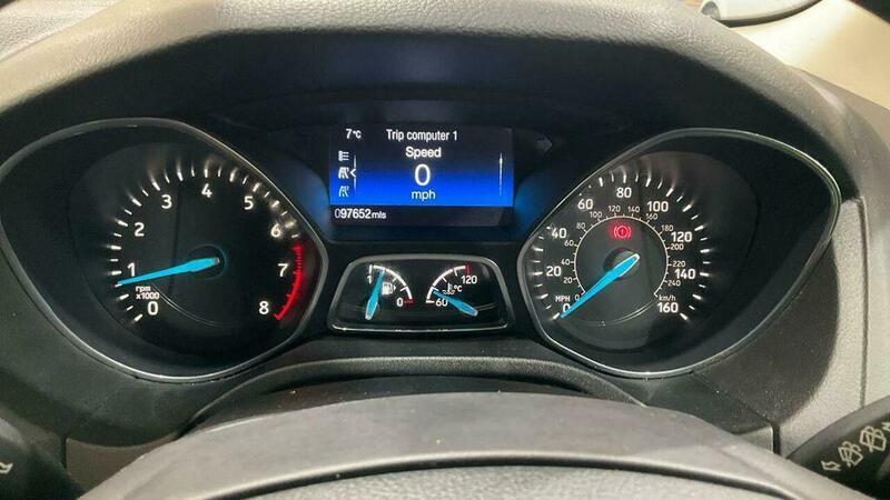 Used Ford Focus 2017 for sale - 77291884: Photo 3