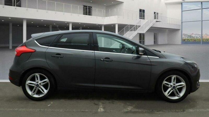 Used Ford Focus 2017 for sale - 77291884: Photo 4