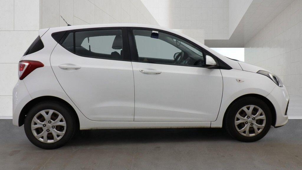 Used Hyundai i10 2015 for sale - 78205006: Photo 6