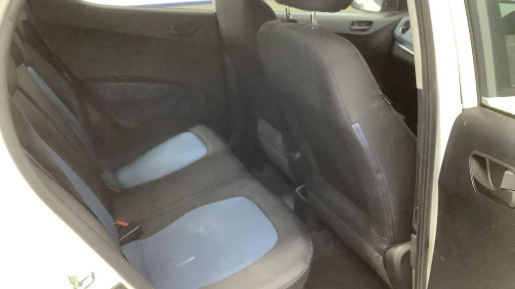 Used Hyundai i10 2015 for sale - 78205006: Photo 9