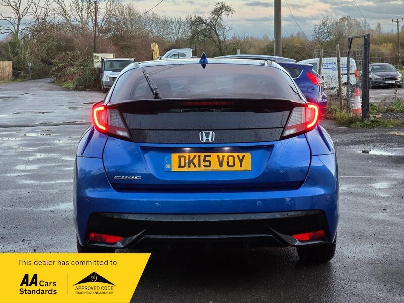 Used Honda Civic 2015 for sale - 76727380: Photo 9