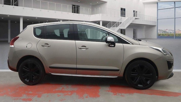 Used Peugeot 3008 2016 for sale - 76238881: Photo 4