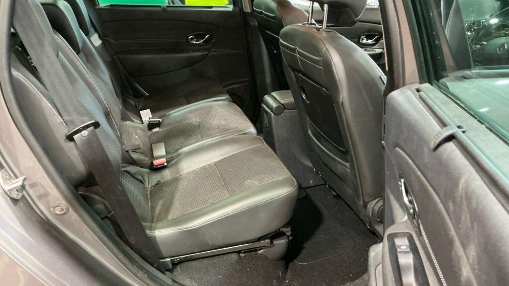 Used Renault Scenic 2016 for sale - 76584681: Photo 9