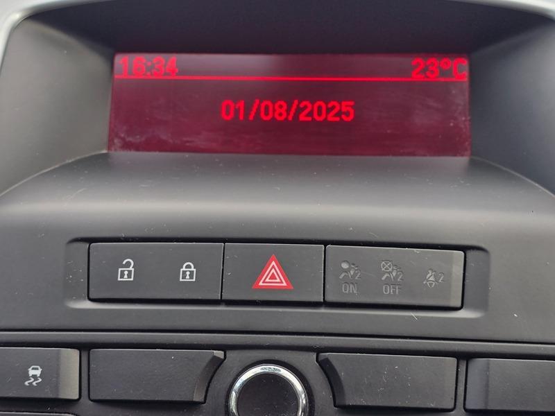 Used Vauxhall Astra GTC 2013 for sale - 77156630: Photo 31