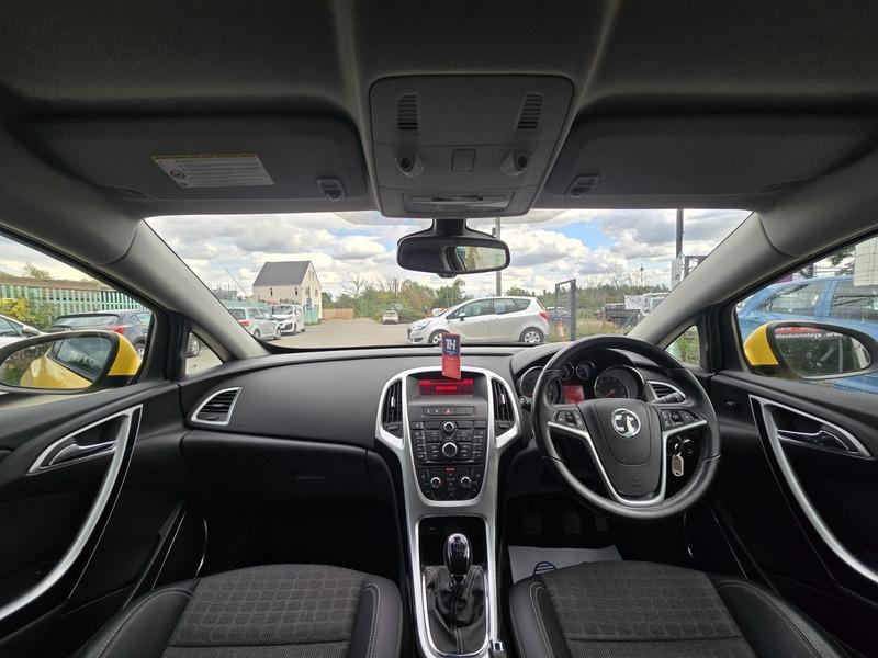 Used Vauxhall Astra GTC 2013 for sale - 77156630: Photo 37
