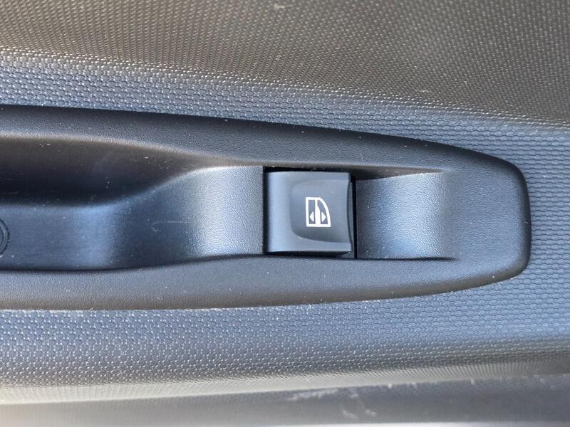 Used Renault Captur 2014 for sale - 78148170: Photo 29