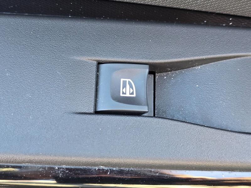 Used Renault Captur 2014 for sale - 78148170: Photo 30