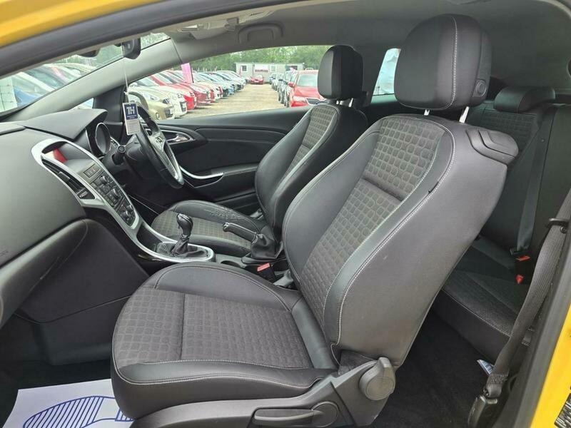Used Vauxhall Astra GTC 2013 for sale - 78205517: Photo 19