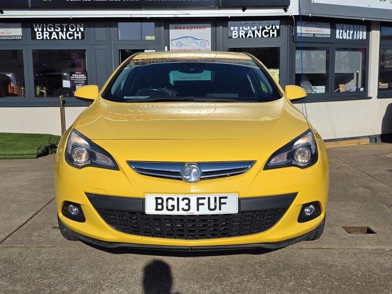 Used Vauxhall Astra GTC 2013 for sale - 78205517: Photo 2