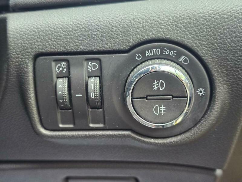 Used Vauxhall Astra GTC 2013 for sale - 78205517: Photo 25