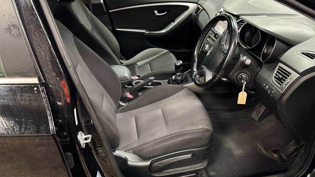 Used Hyundai i30 2014 for sale - 77174488: Photo 10