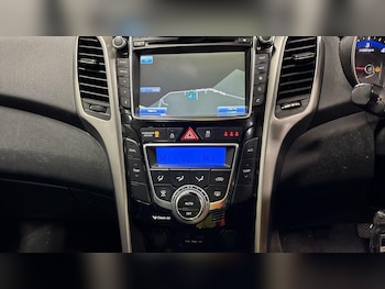 Used Hyundai i30 2014 for sale - 77174488: Photo