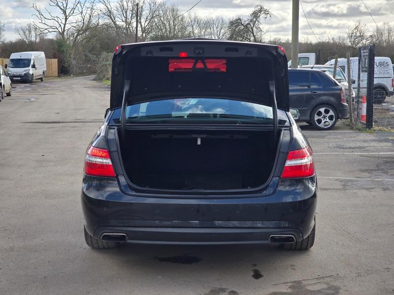 Used Mercedes-Benz E Class 2013 for sale - 76020985: Photo 13