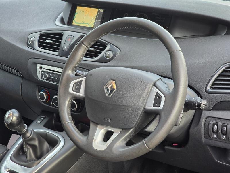 Used Renault Scenic 2012 for sale - 77468218: Photo 13