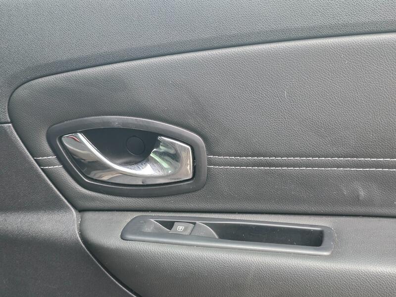 Used Renault Scenic 2012 for sale - 77468218: Photo 19