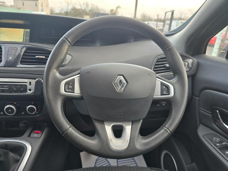 Used Renault Scenic 2012 for sale - 77468218: Photo 21