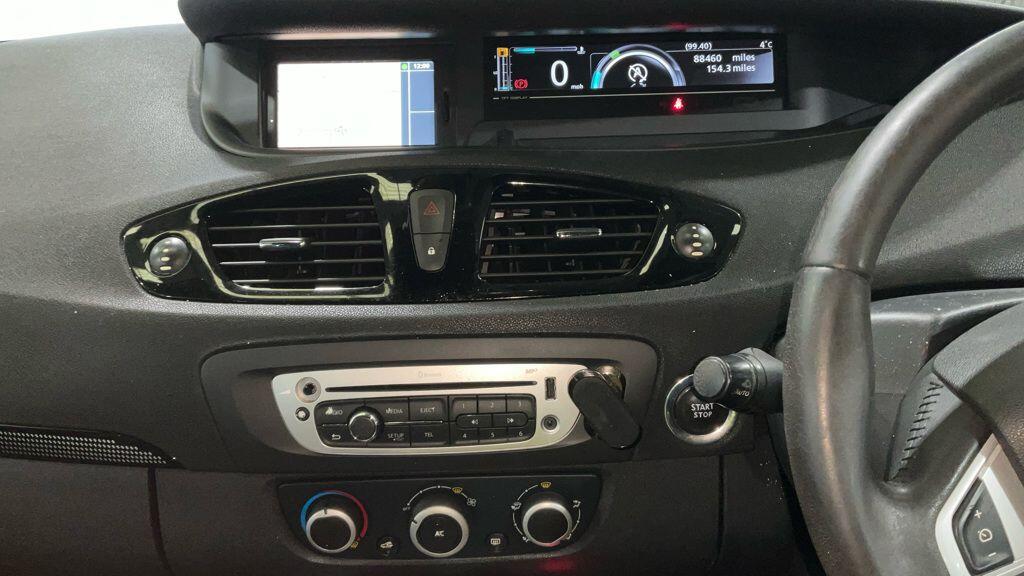 Used Renault Scenic 2012 for sale - 77468218: Photo 3