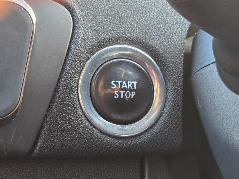 Used Renault Scenic 2012 for sale - 77468218: Photo 34