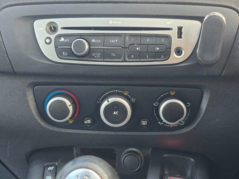 Used Renault Scenic 2012 for sale - 77468218: Photo 39