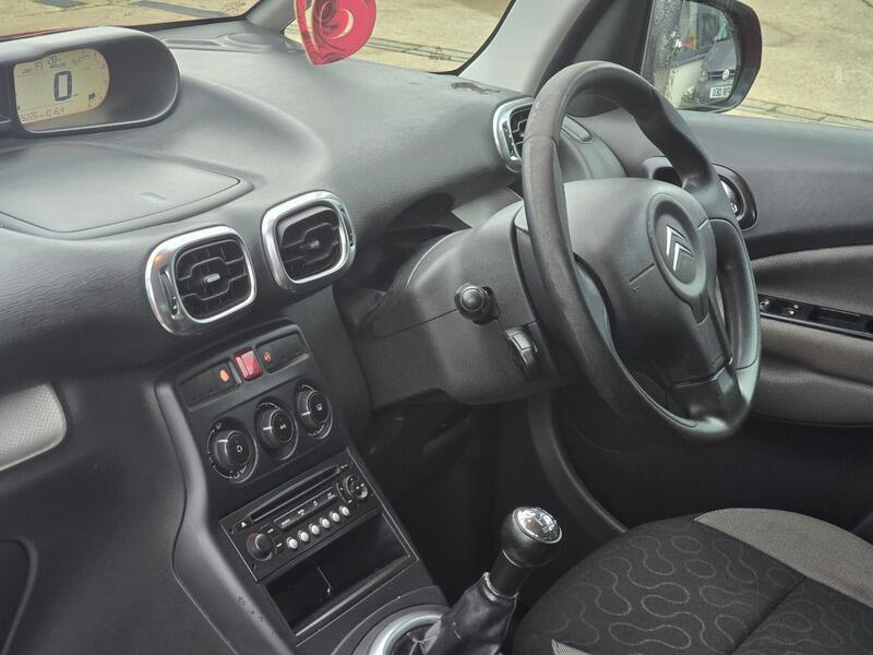 Used Citroen C3 Picasso 2010 for sale - 77883518: Photo 13
