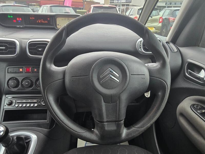 Used Citroen C3 Picasso 2010 for sale - 77883518: Photo 17