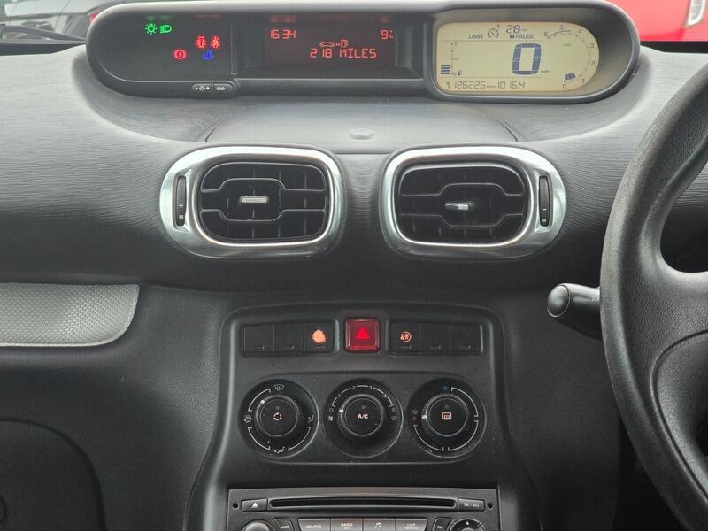 Used Citroen C3 Picasso 2010 for sale - 77883518: Photo 18