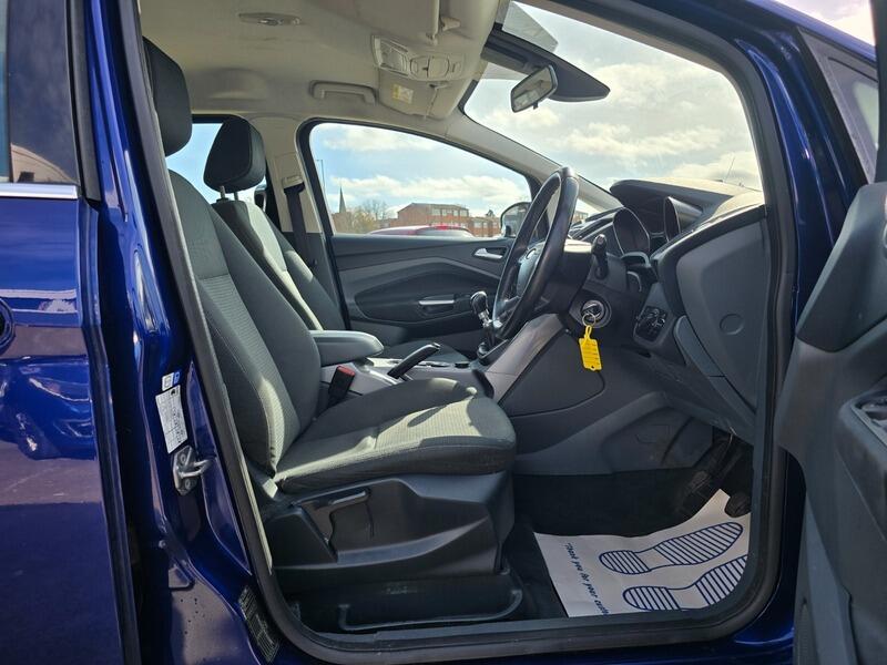 Used Ford Grand C-Max 2015 for sale - 78184698: Photo 12