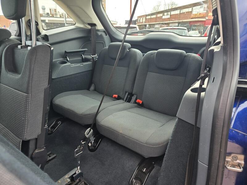 Used Ford Grand C-Max 2015 for sale - 78184698: Photo 23